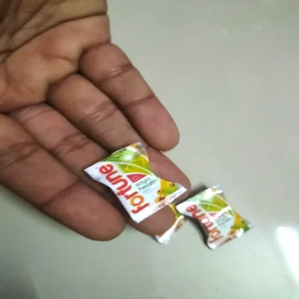 Miniature Fortune Soya Health Oil Pouch – Realistic Dollhouse Grocery Accessory, Collectible Kitchen Prop, and Pretend Play Toy