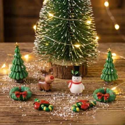 Complete Christmas combo miniature set for crafts and decor