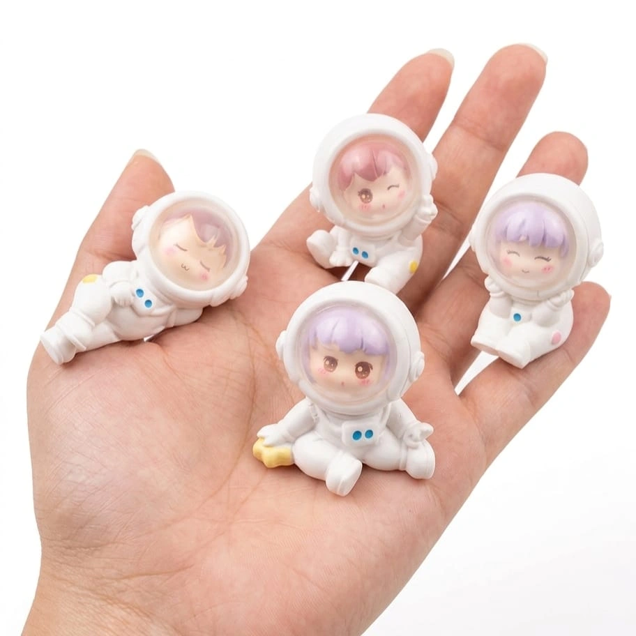 Kawaii-Astronaut-Chibi-Miniature-Figurine Kawaii Astronaut Figurine blind box product, featuring a cute astronaut in a unique pose, great for collectors.