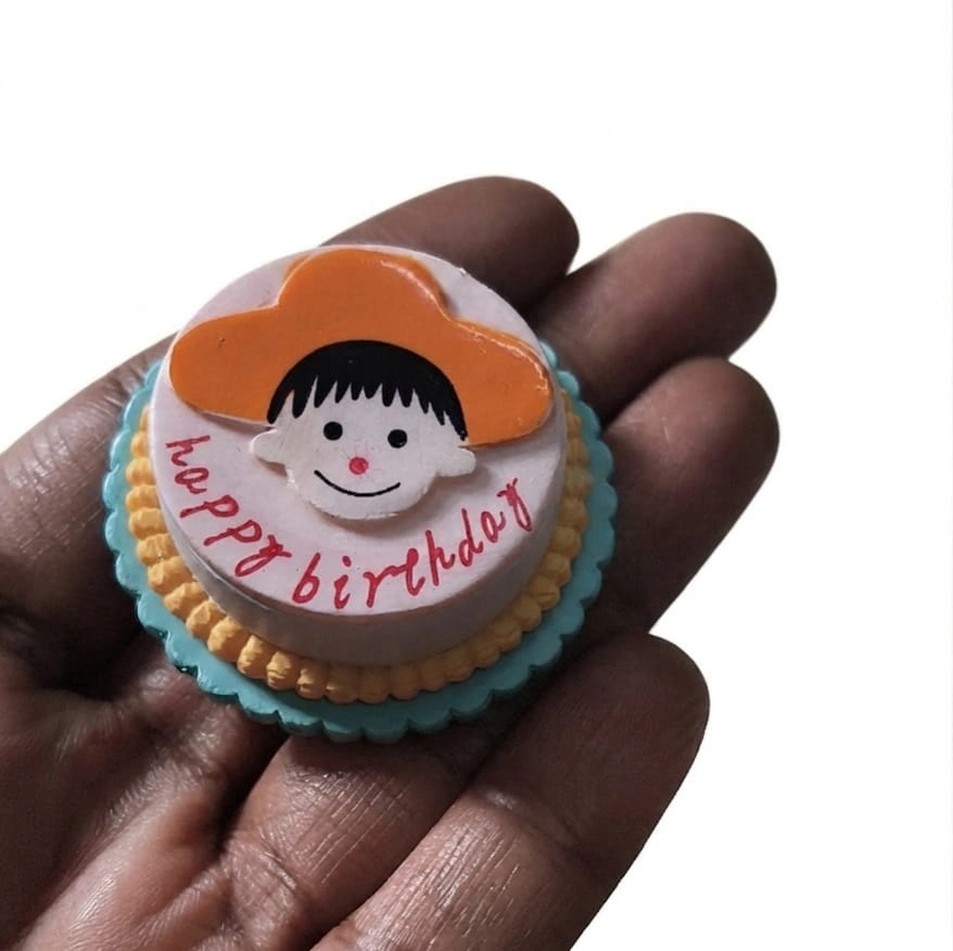 Miniature-Happy-Birthday-Cartoon-Cake-Figurine A charming miniature happy birthday cartoon cake figurine product, perfect for dollhouse displays or collectors.