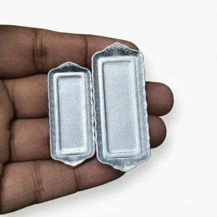Miniature silver serving resin tray set of two. Ideal product for dollhouse kitchen scenes or tiny displays.