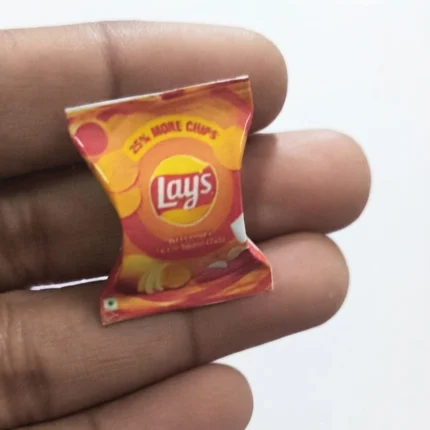 Highly detailed miniature Lays Classic Salted chips packet, perfect for any miniature product display.