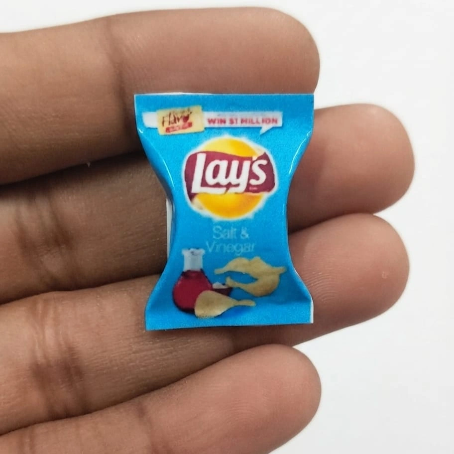 Lays-Salt-and-Vinegar-Miniature-Chips-Packet-1 Detailed Lays Salt & Vinegar miniature chips packet product for dollhouse scenes or tiny food collections.