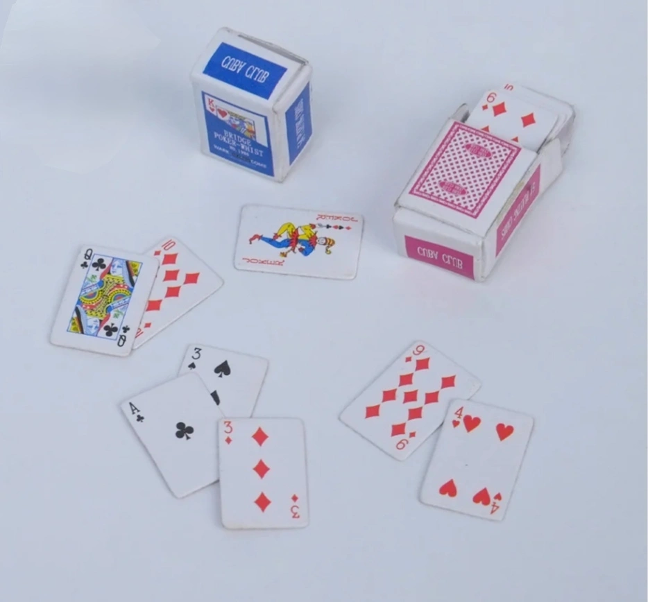 Miniature-Playing-Cards-Deck-Figurine-1 A finely detailed miniature playing cards figurine product, perfect for dollhouse scenes, dioramas, or collectors.